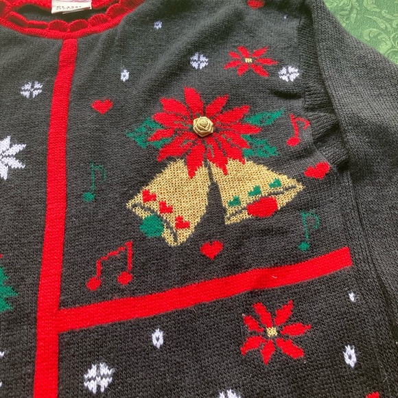 CHRISTMAS SWEATER SIZE M - Picture 7 of 13